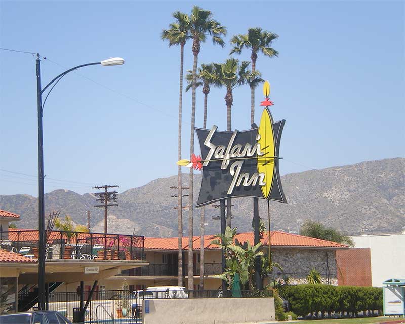 Hotel near Sun Valley, CA Jose Mier