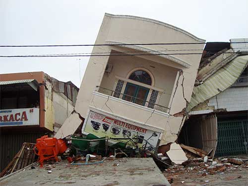 Earthquake damage Jose Mier Sun Valley